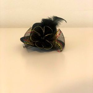 🎁Hat clip black